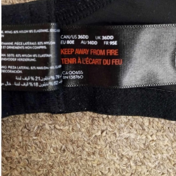 Ashley Graham Black Padded Underwire Bra Size 36DD - Picture 9 of 10